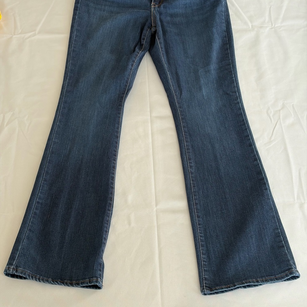 Signature Dark Blue Flare Women's Jeans